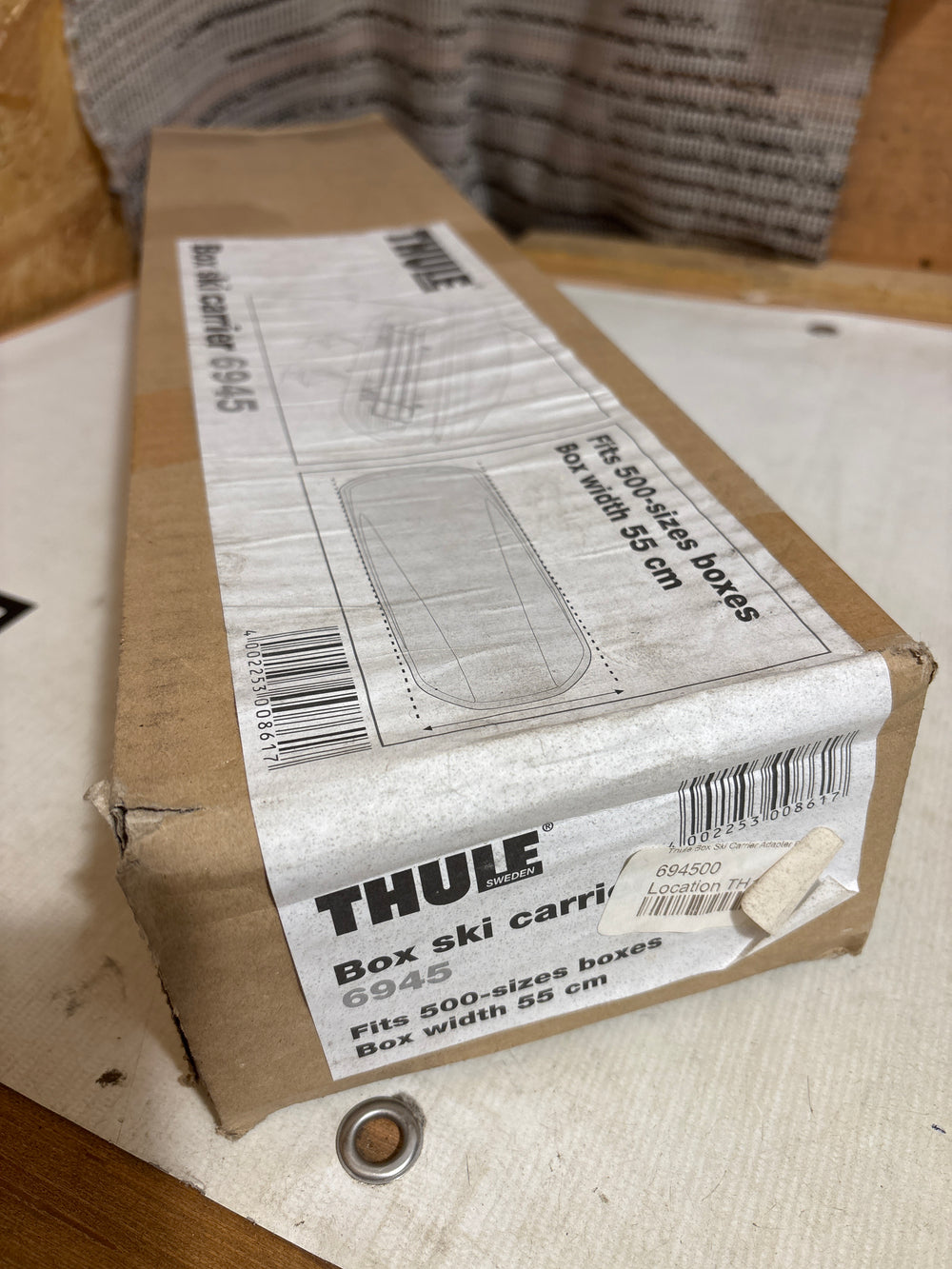 Thule Box Ski Carrier 6945 - new in tatty box