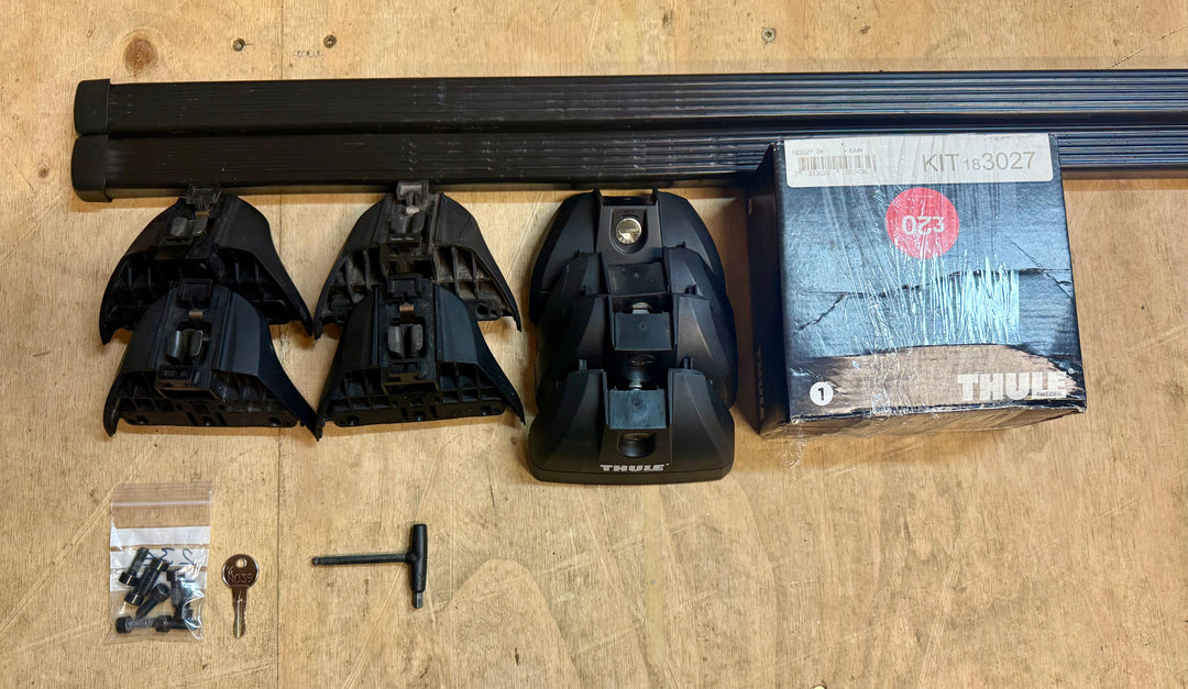 Thule square bar set for Land Rover Discovery MK III & MK IV (T-Tracks)