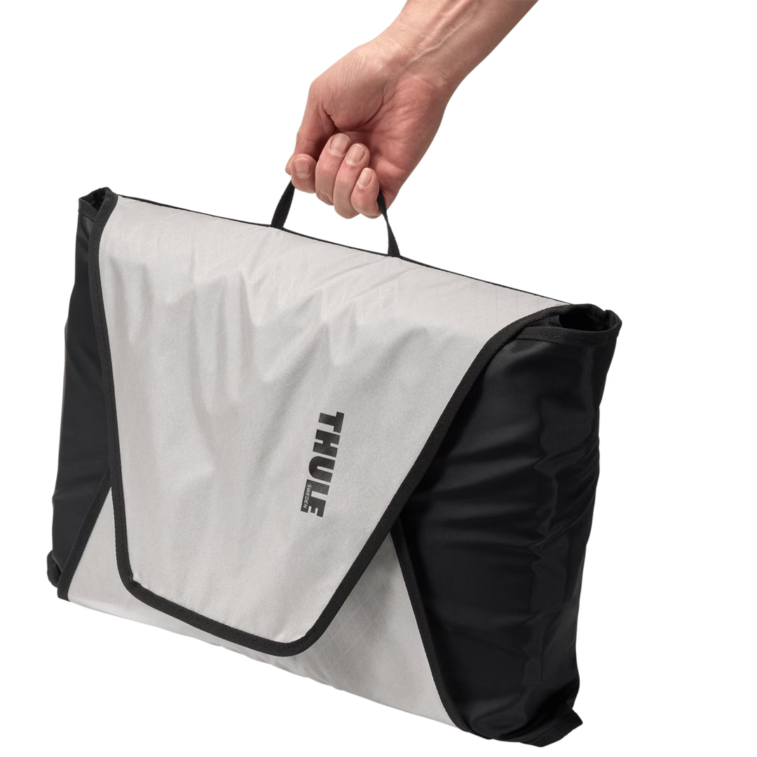 Thule garment folder