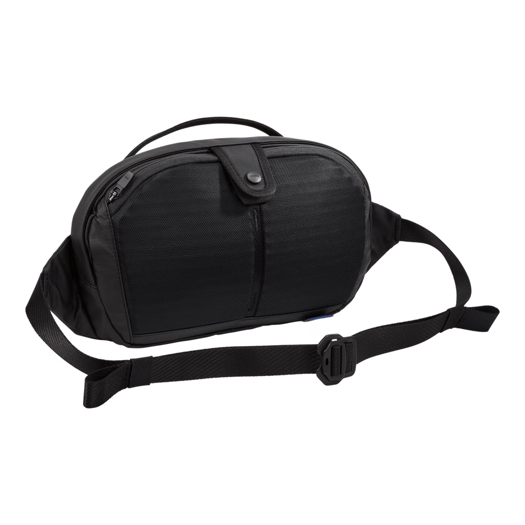 Thule Tact crossbody bag 5L