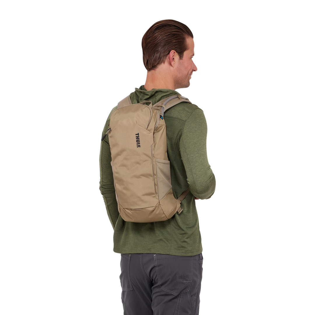 Thule AllTrail hydration pack 10L