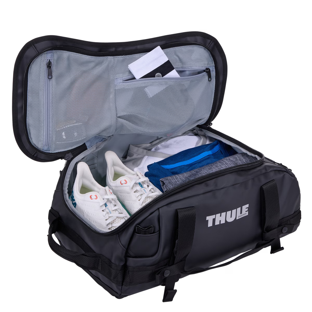 Thule Chasm 30L duffel bag