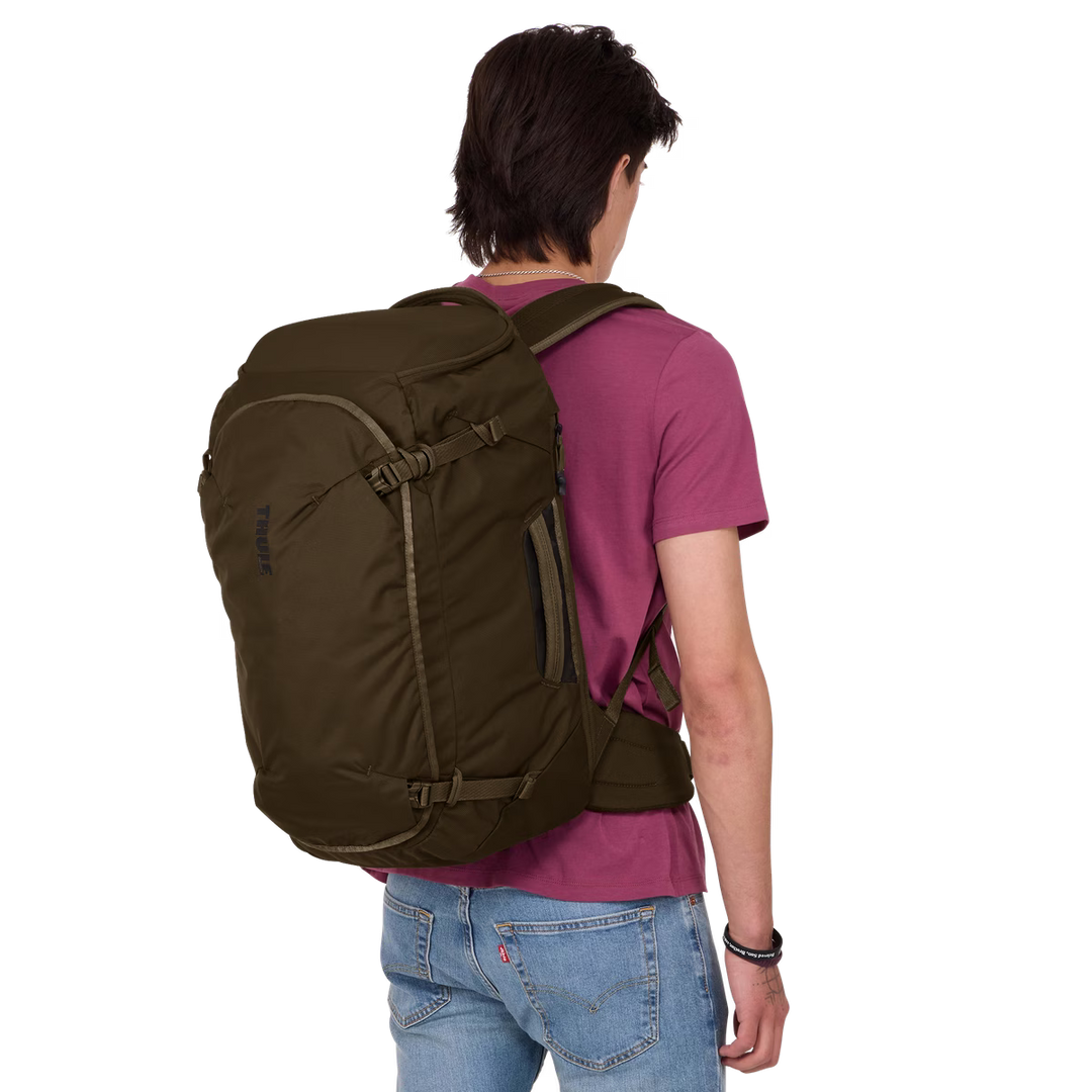 Thule Landmark 40L travel pack