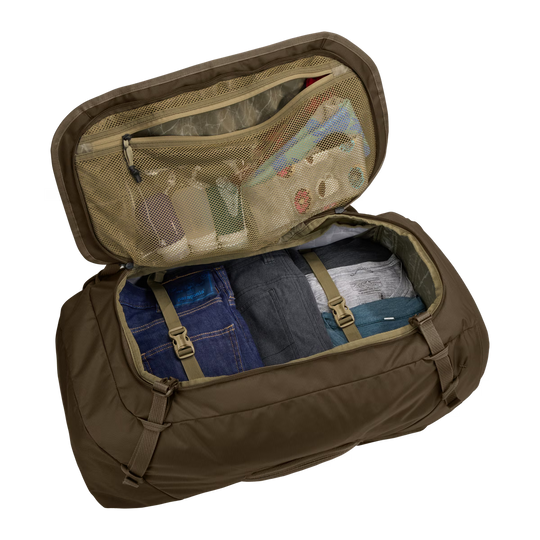 Thule Landmark 70L travel pack