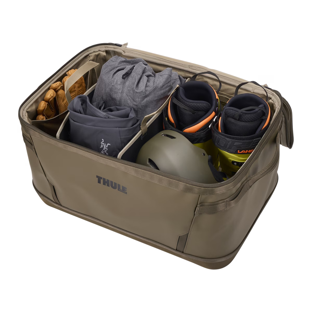Thule Chasm gear hauler 80L