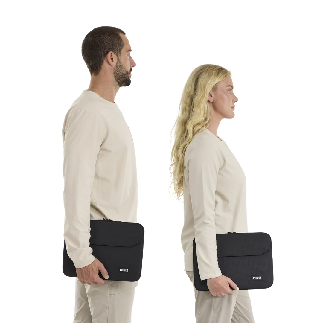 Thule Lithos laptop sleeve MacBook Pro 14''
