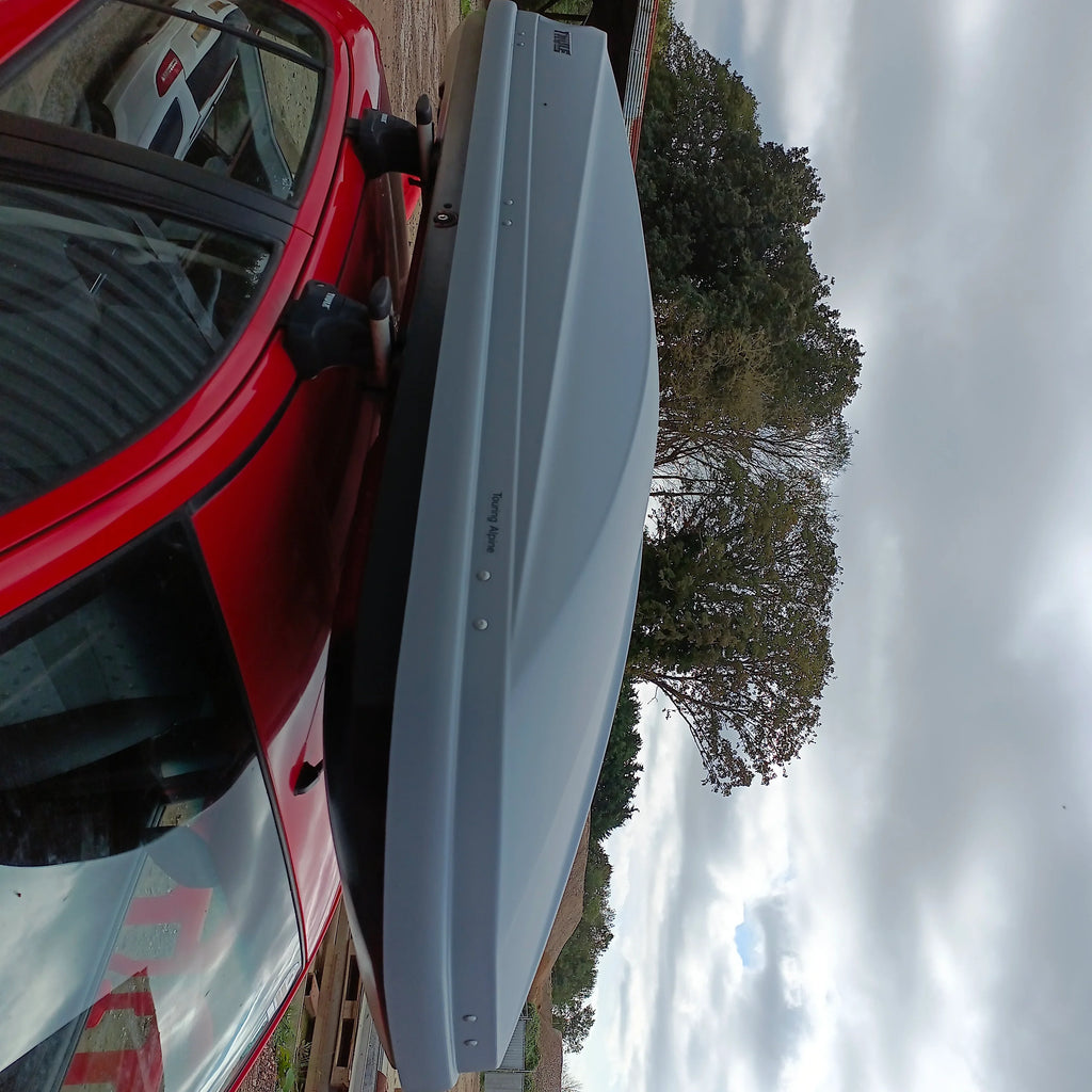 Thule Tour Alpine – Roof Boxed