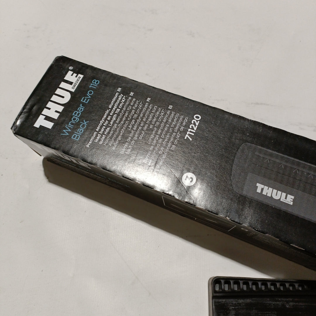 Thule Wingbar Evo set for Lexus CT 200H (1636 - 754 - 711220) Very Rare