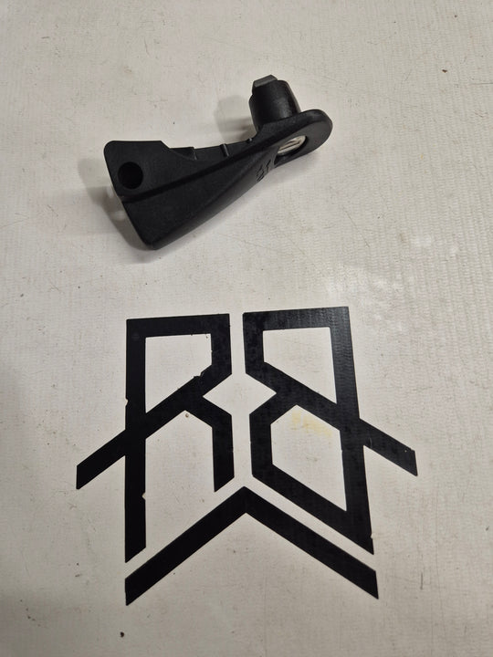 Thule 52303 - 532 Replacement Rear Plate