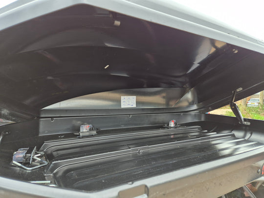 Exodus 470L Roof Box - Used