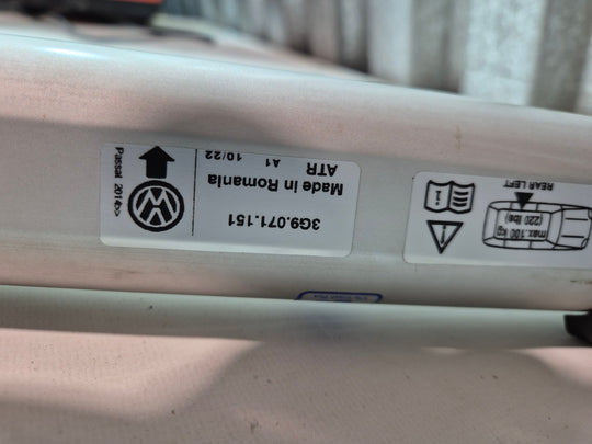 Roof Bars OEM for Passat Estate 2014 onwards