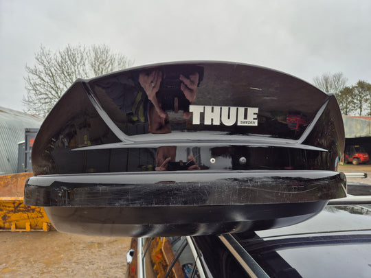 Thule Motion 200 Roof Box - Used