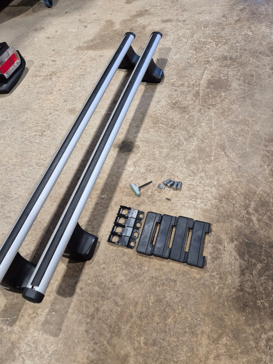Roof Bar set for VOLKSWAGEN Bora 99-05 & Golf IV 98-04 (1051-FP4-A120)