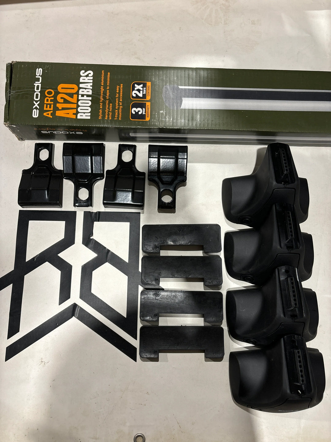 Roof bar set for MITSUBISHI Pajero & Montero 99-06 3 dr (1183-FP4-A120)