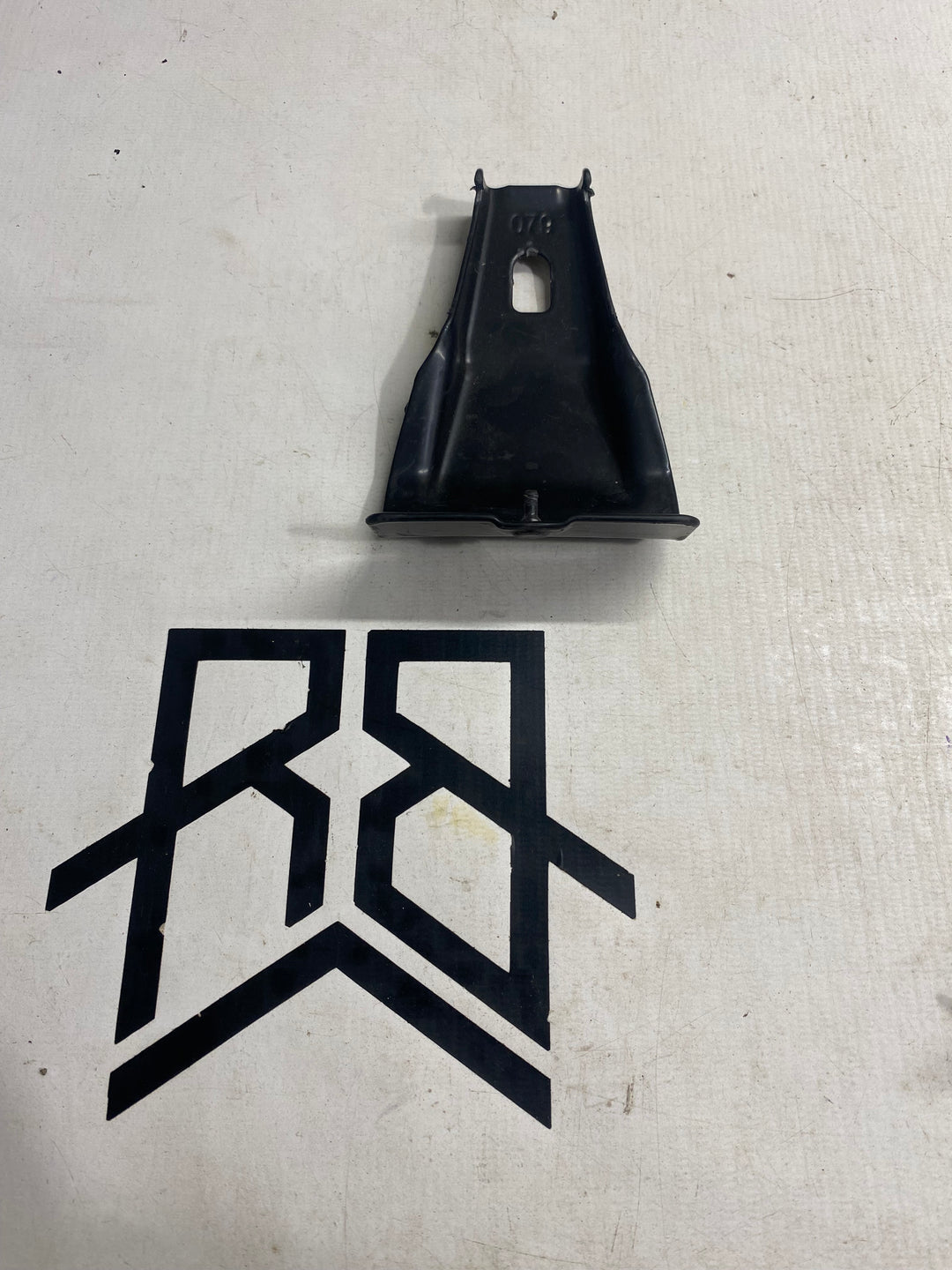 Thule 5000 Series Spare Metals