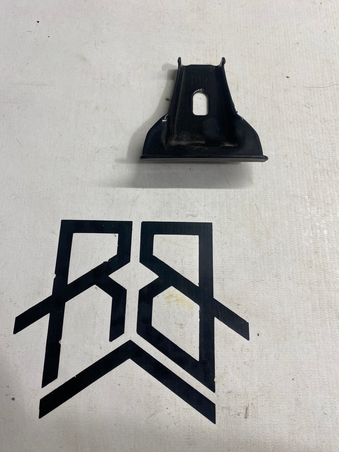 Thule 5000 Series Spare Metals