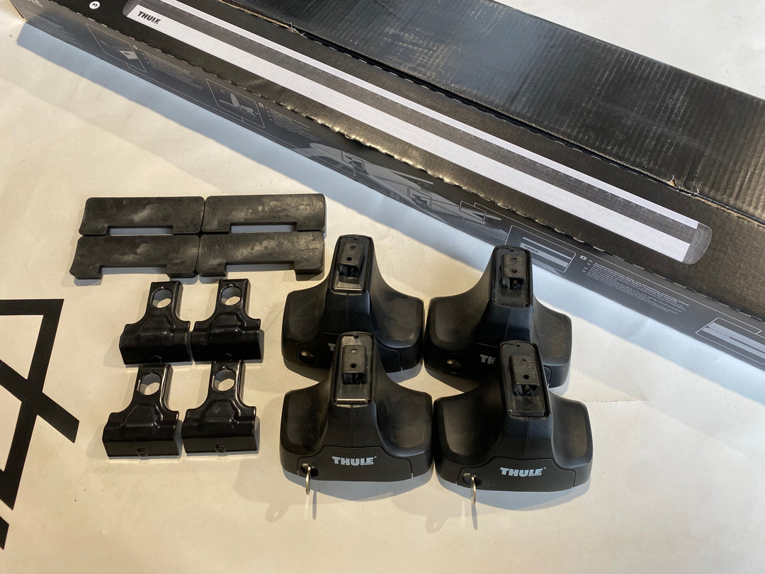 Thule Wingbar Set For FORD Focus, 3-dr Hatchback, 98-04 (1129, 754