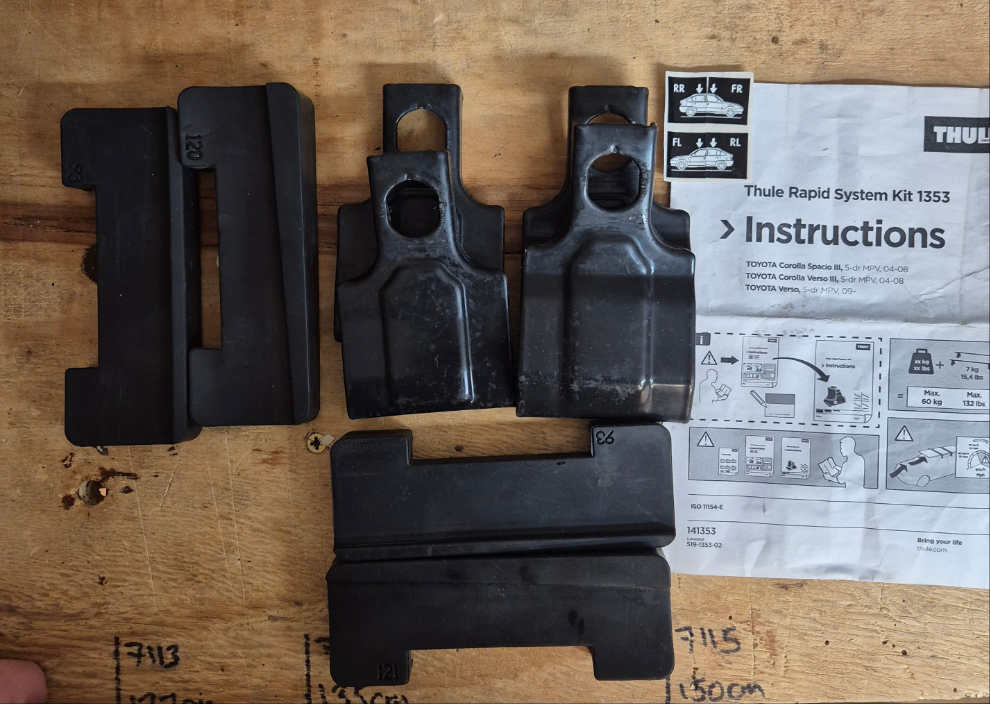 Thule 1353 Fitting Kit - TOYOTA Corolla Spacio III, Corolla Verso III, Verso