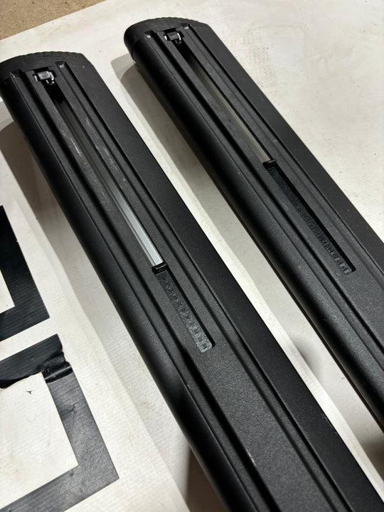 Thule Wingbar Black 135cm