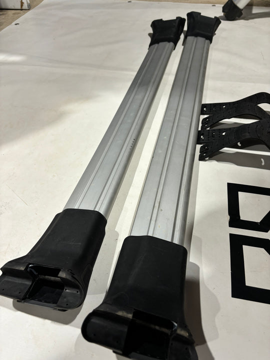 Thule 9584 Wingbar Edge - VGC