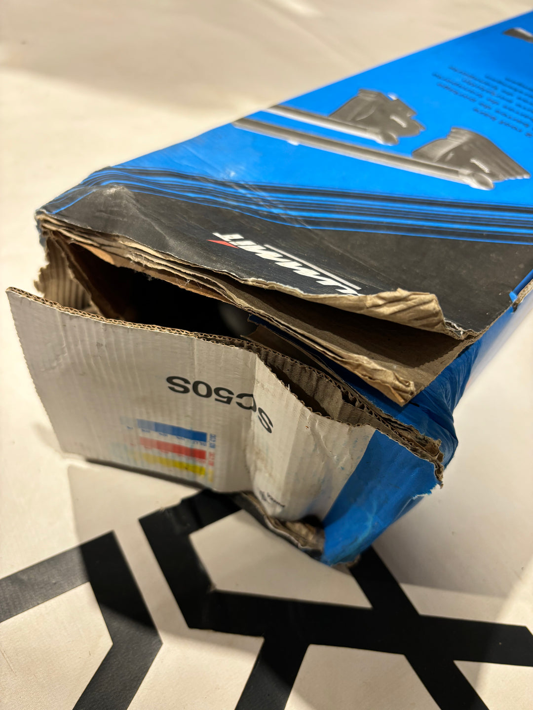 SUP-012 Summit Multi Fit Roof Bars - 1.17m (Damaged Box)