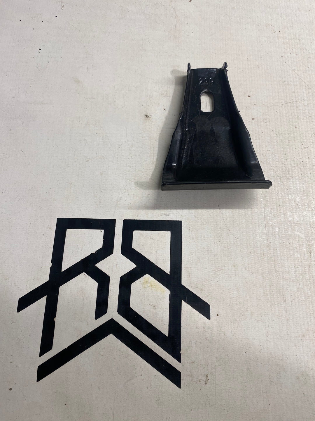 Thule 5000 Series Spare Metals