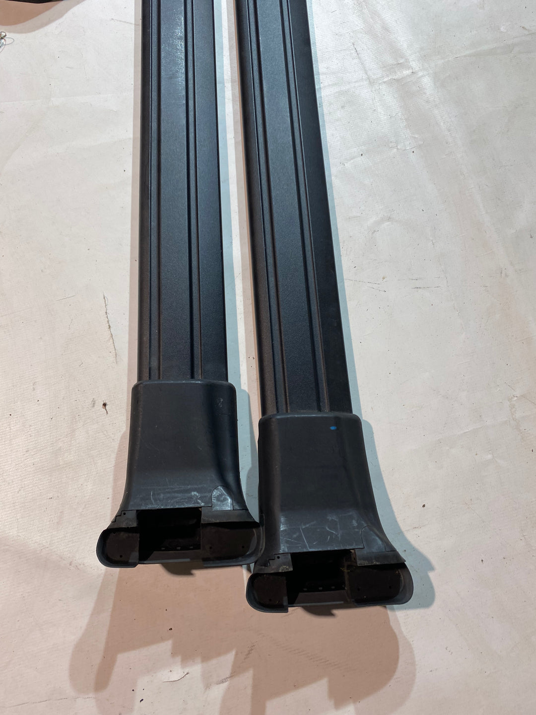 Thule 9581B Wingbar Edge