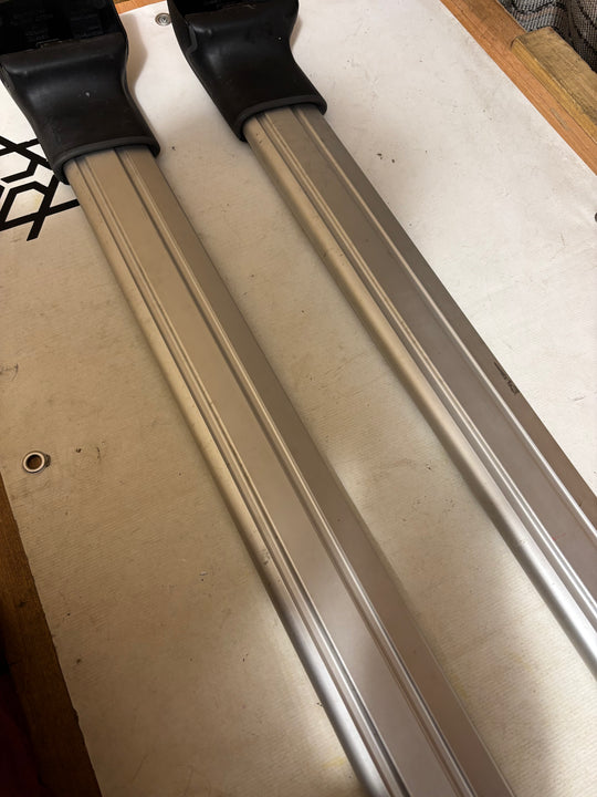 Thule 9595 Wingbar Edge - Used good condition