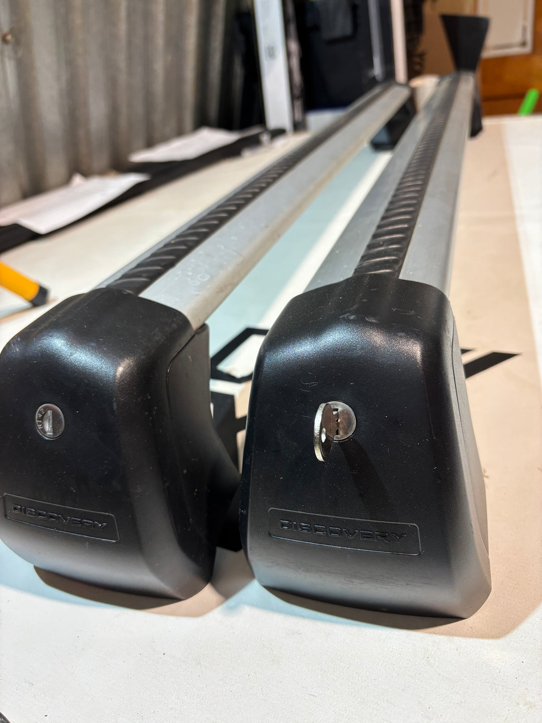 OEM Roof Bars for Discovery IV