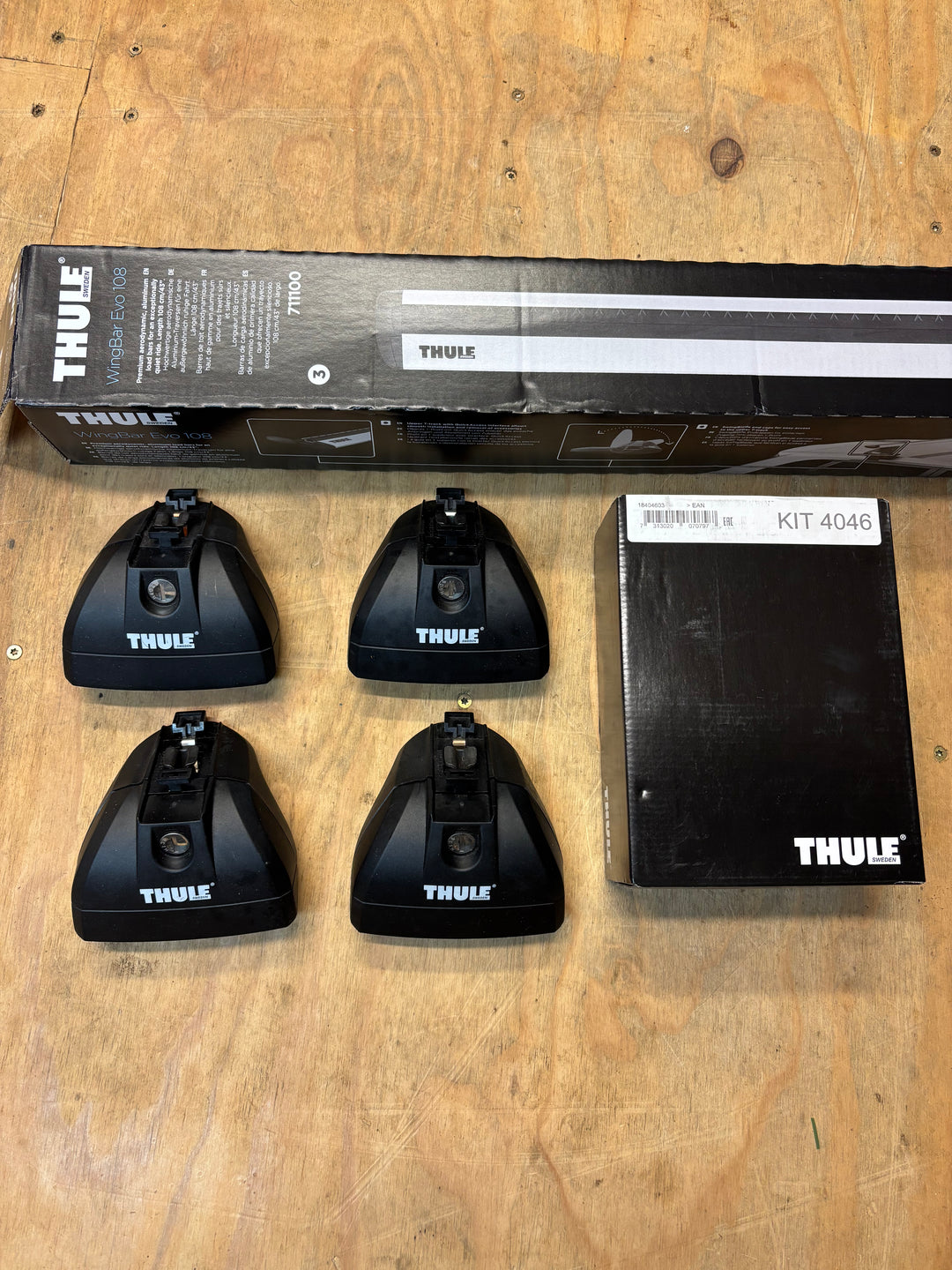 Thule Roof Bar Set for DACIA Duster 5dr SUV 2014-2017 (711100 - 753 - 4046)