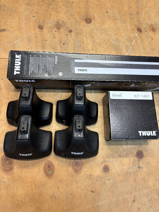 Thule Roof Bar Set for MITSUBISHI L200 2dr Crew Cab 2005 onwards (711300-754-1401)