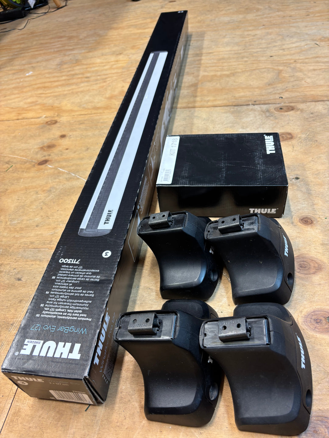 Thule Roof Bar Set for HONDA Civic 4dr Saloon 2013-2015 (North America) - Normal Roof (711300-754-1718)