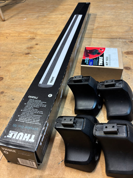 Thule Roof Bar Set for VOLVO S40 4dr Saloon 1996-2003 - Normal Roof (711200-754-1033)