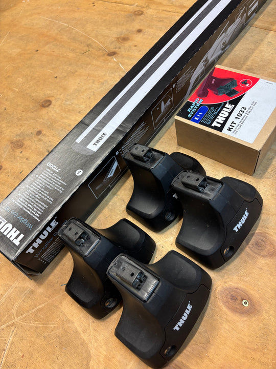Thule Roof Bar Set for VOLVO S40 4dr Saloon 1996-2003 - Normal Roof (711200-754-1033)