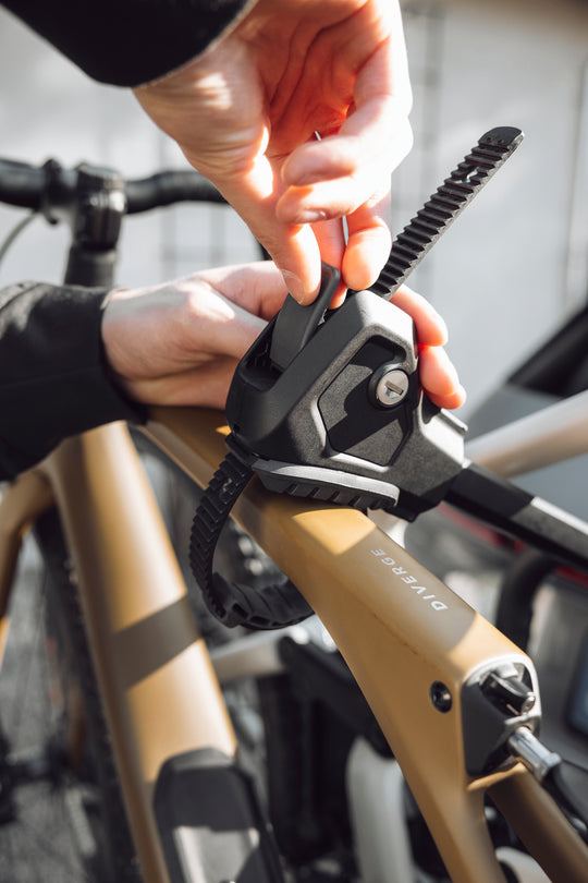 4 Bike Towball Bike Carrier Hire ( Includes E-bikes )