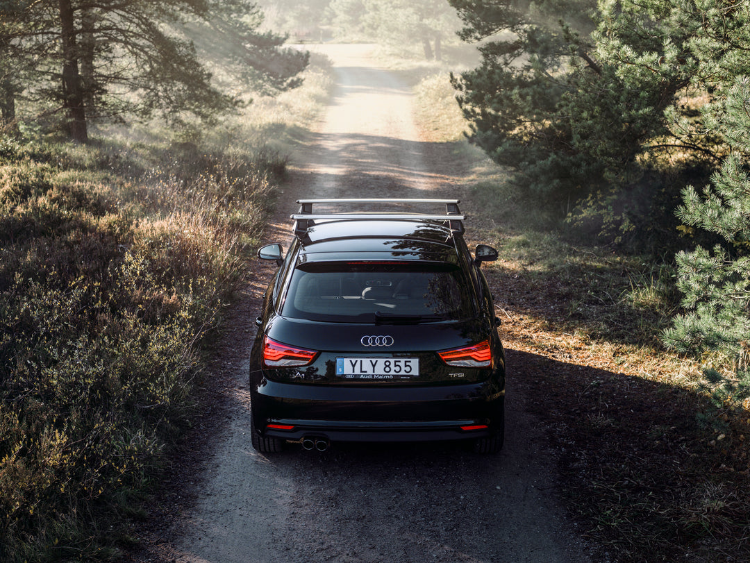 Thule Roof Bar Set for AUDI Q6 Sportback e-tron 5-dr SUV 2025 onwards - Flush Rails (Wingbar Evo Silver)