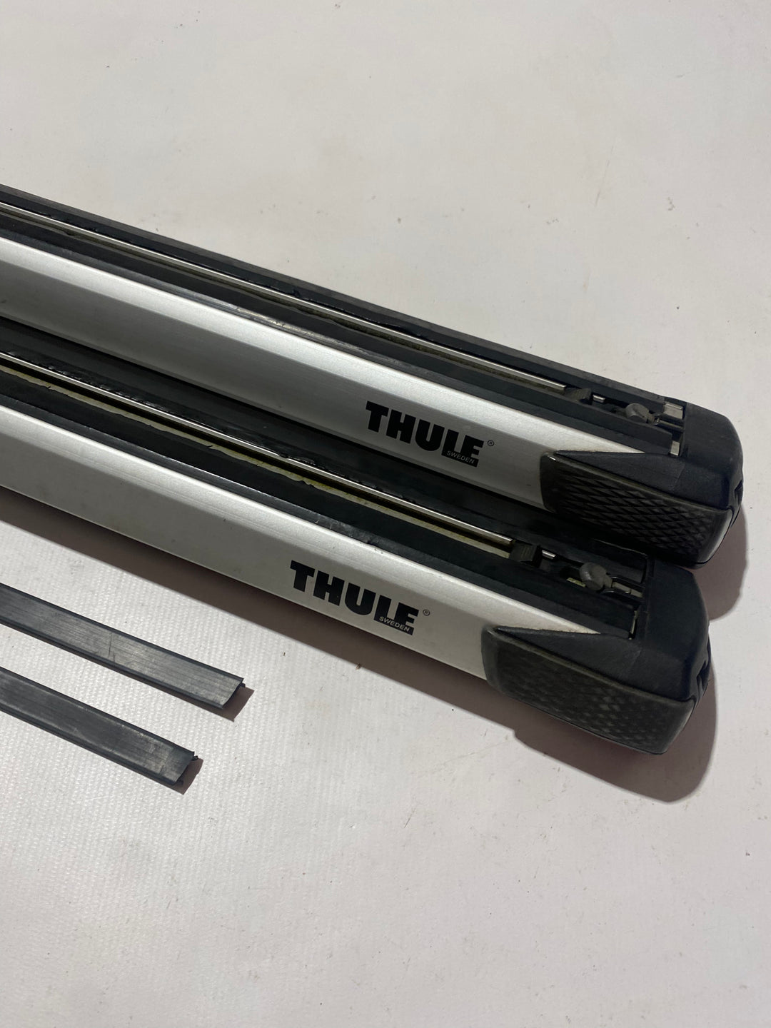 Thule 891 Slide Bars (127cm)