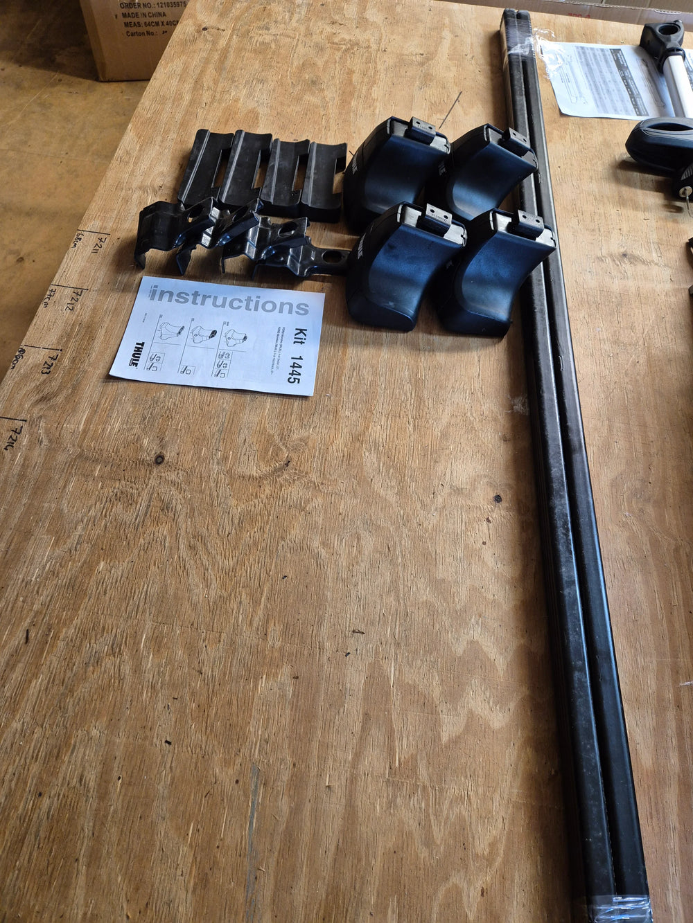Roof bar set for FORD Mondeo Saloon & Hatch 07-14 (1445-754-135cm bars)