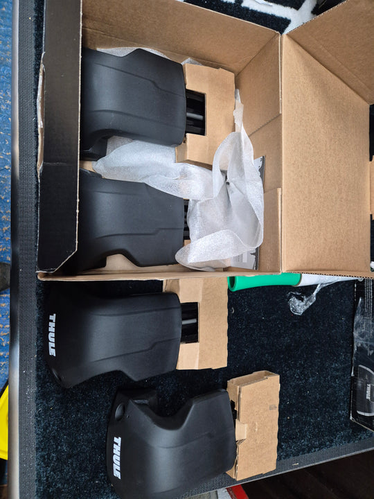 Thule 7207 footpack New in tatty box