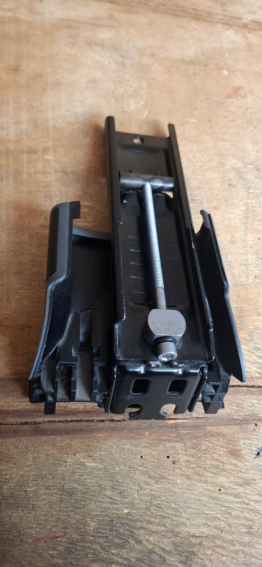 52332 959X replacement foot - Right hand side