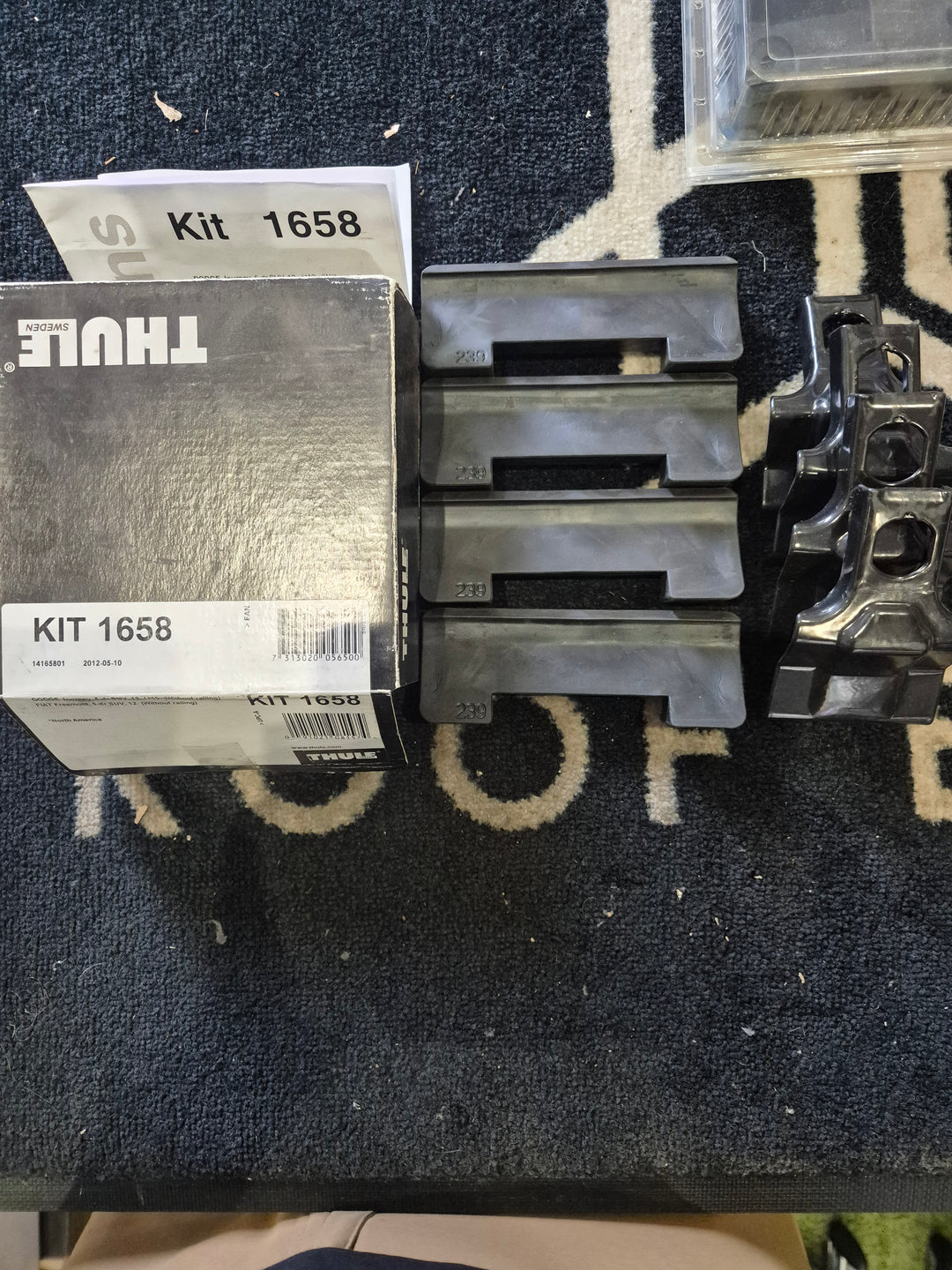 Thule 1658 Dodge Journey 2012 onward ( without rails )
