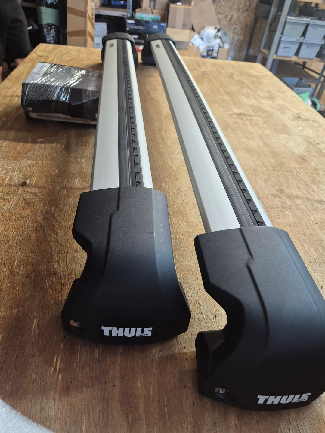 Thule wingbar evo set for Lexus 5-dr SUV 22- (used)