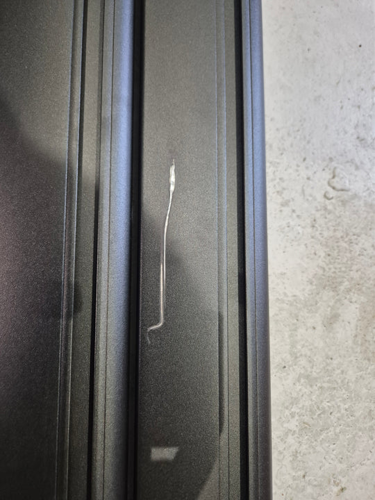 Thule 961B wingbar 118cm Black