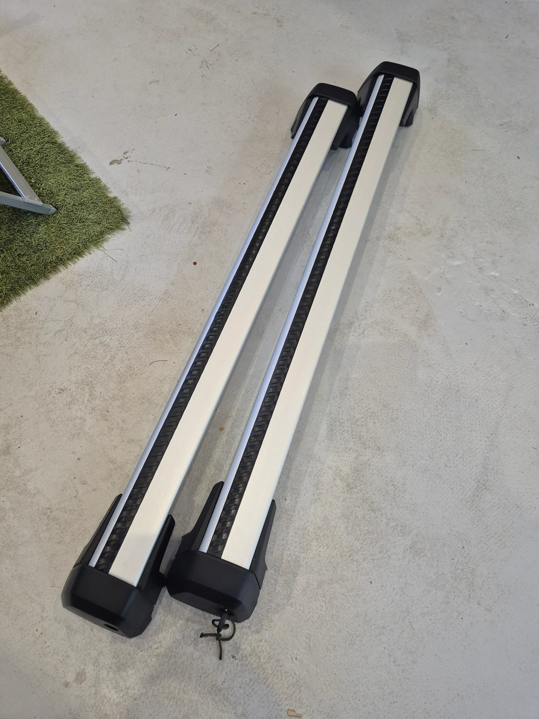 OEM Roo Bars for VOLVO V90 Cross Country 5-dr Estate 2017 onwards (Flush Rail)