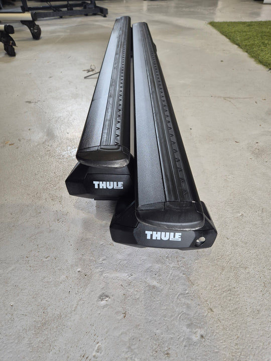 Audi A3 Saloon Roof Bars 2013 to 2019 - Thule Wingbar Evo Black ( 711320 - 7105 - 5121)