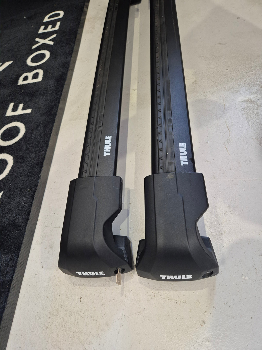 Thule Wingbar Evo Edge - Black set for VOLVO V60 5-dr Estate 2019 onwards (Flush Rail) - used