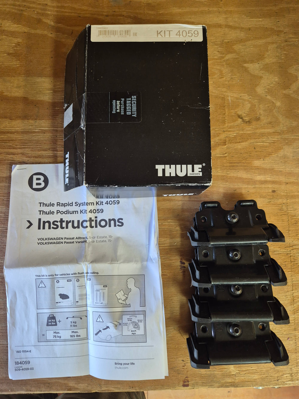 Thule 4059 Fitting Kit - Volkswagen Passat Alltrack, Passat Variant -used