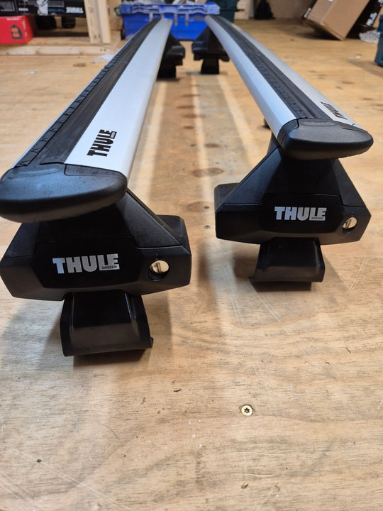 Thule Roof Bars for Ford Capri ( 7105 - 5421 - 7113 )