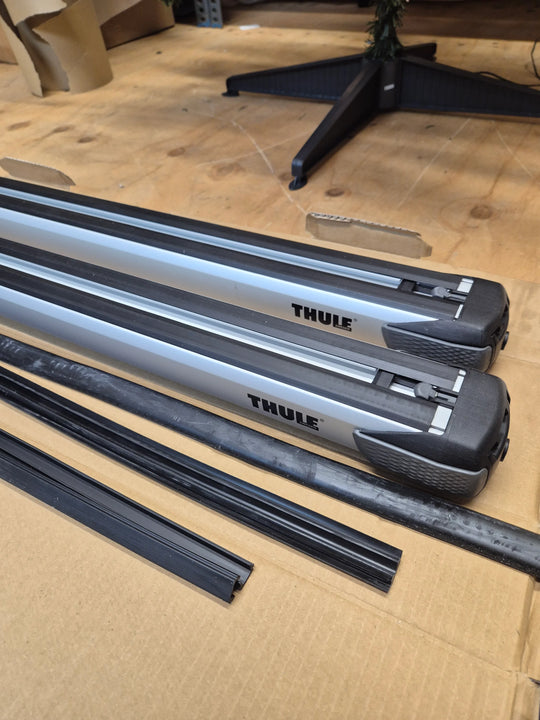 Thule 863 SlideBar - As New