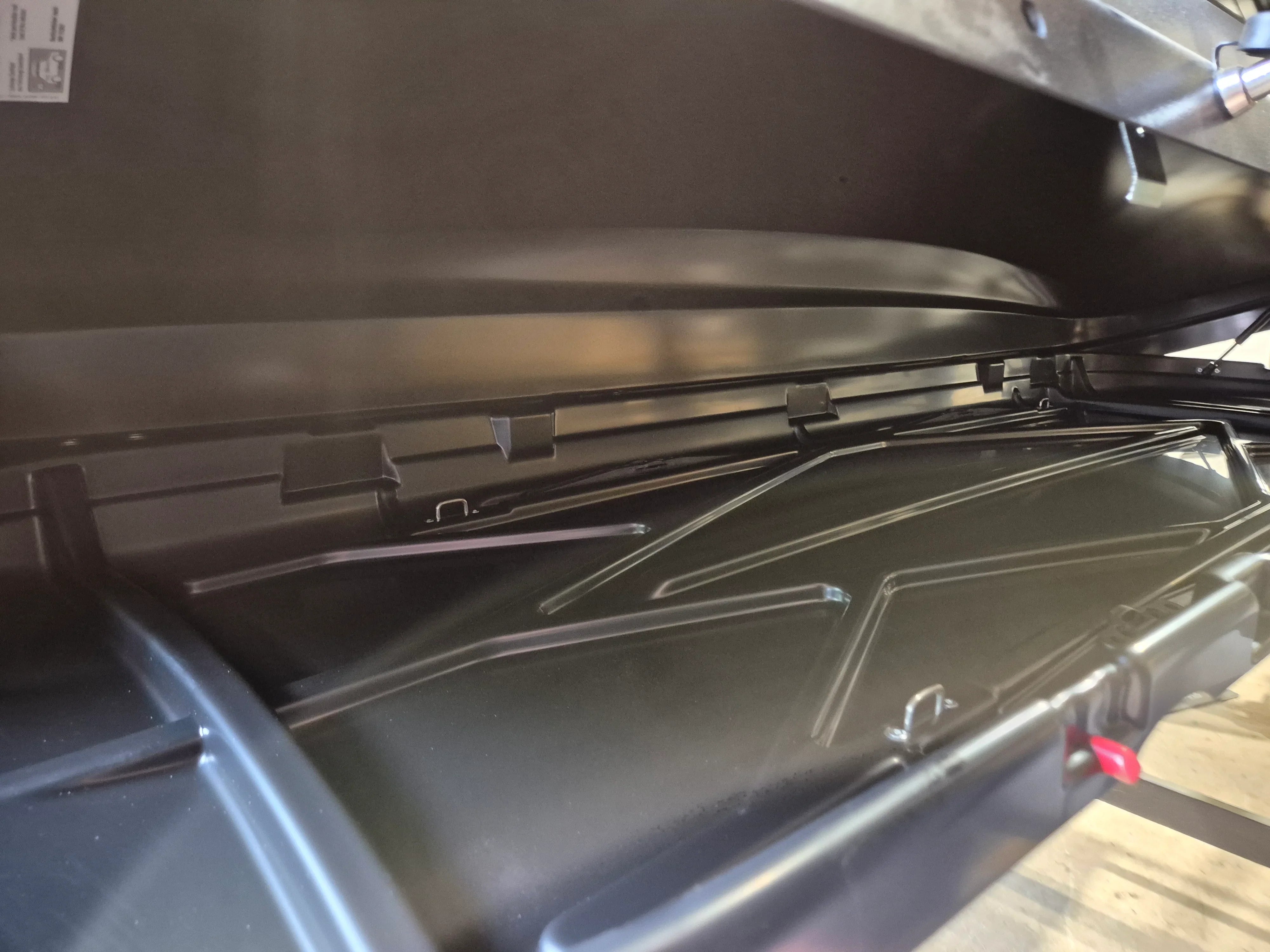 Kamei Dolphin 380 Roof box – Roof Boxed